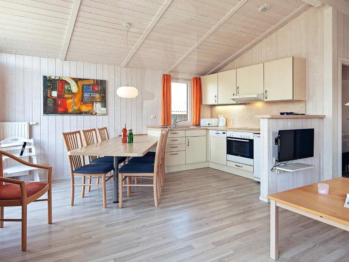 4 Person Holiday Home In Grömitz Zewnętrze zdjęcie